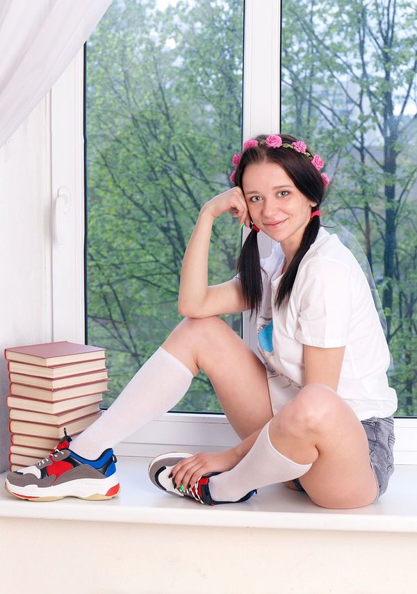 Арина, 18 лет, 0 размер груди